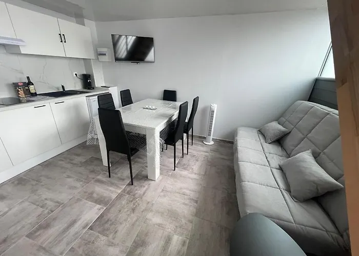 Neuf A Appartement *